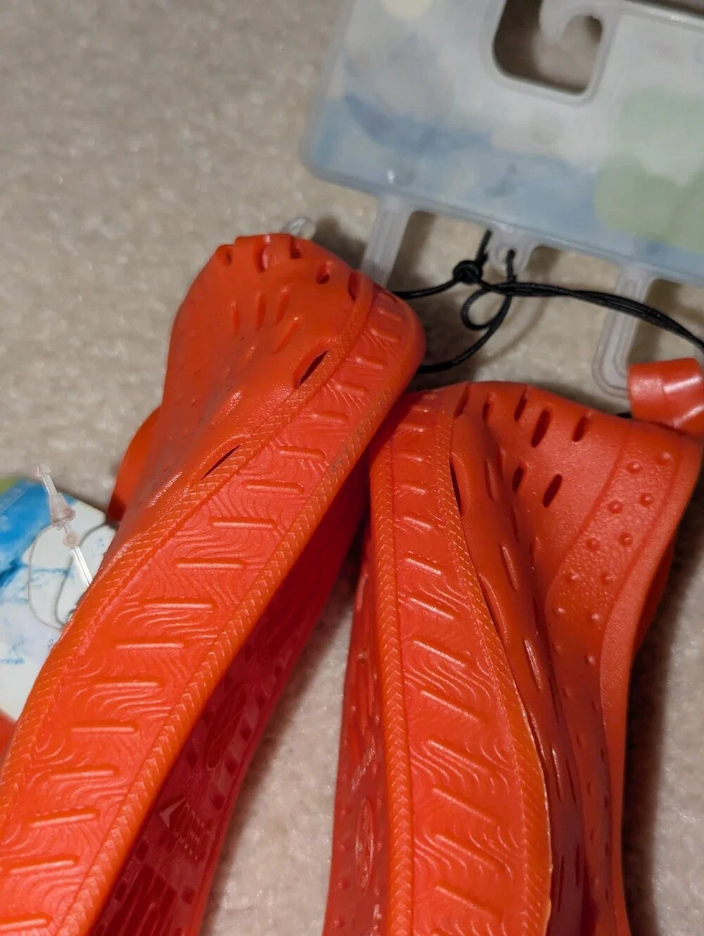 Nwt Speedo Shoes Sz XL 11-12
